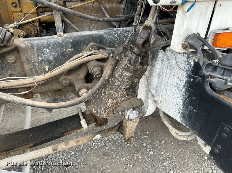 image for item NM9165 1984 Kenworth W900  dump truck