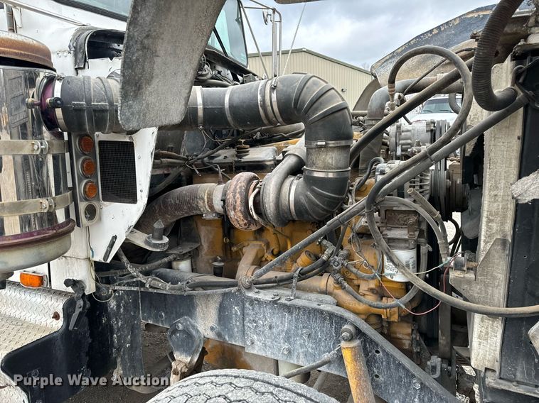 image for item NM9165 1984 Kenworth W900  dump truck