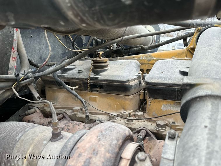 image for item NM9165 1984 Kenworth W900  dump truck