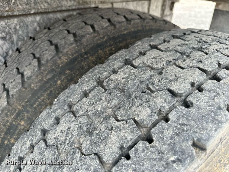 image for item NM9165 1984 Kenworth W900  dump truck