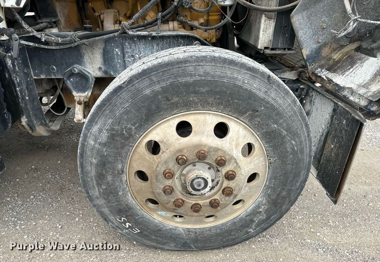 image for item NM9165 1984 Kenworth W900  dump truck