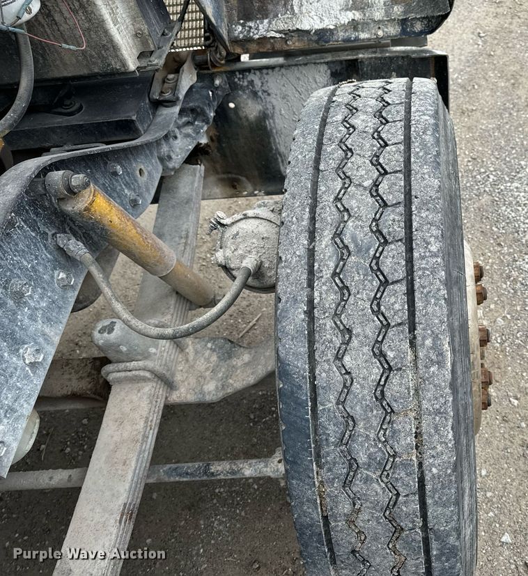 image for item NM9165 1984 Kenworth W900  dump truck