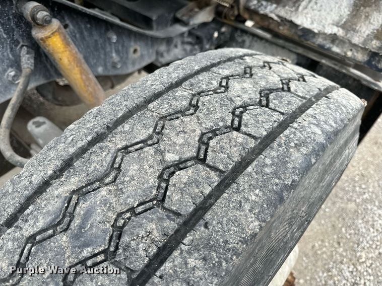 image for item NM9165 1984 Kenworth W900  dump truck