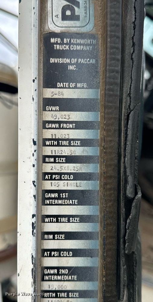 image for item NM9165 1984 Kenworth W900  dump truck