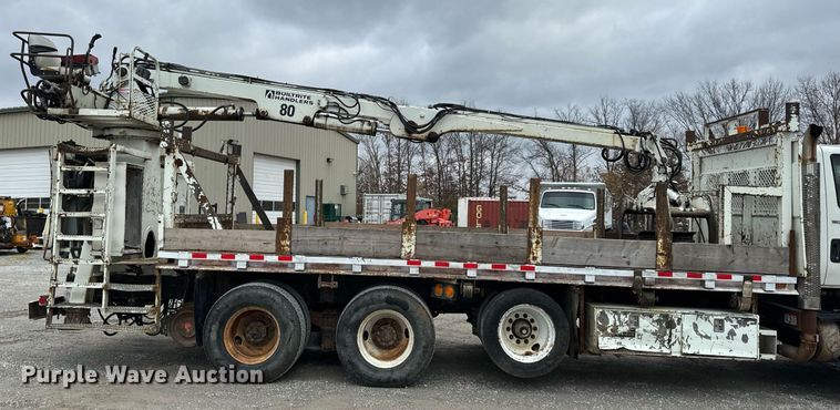 image for item NM9166 2008 International WorkStar 7600  crane truck