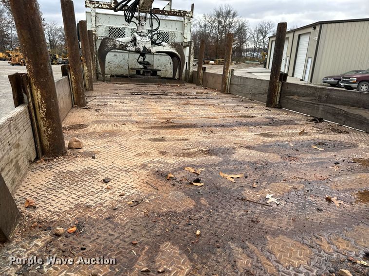 image for item NM9166 2008 International WorkStar 7600  crane truck