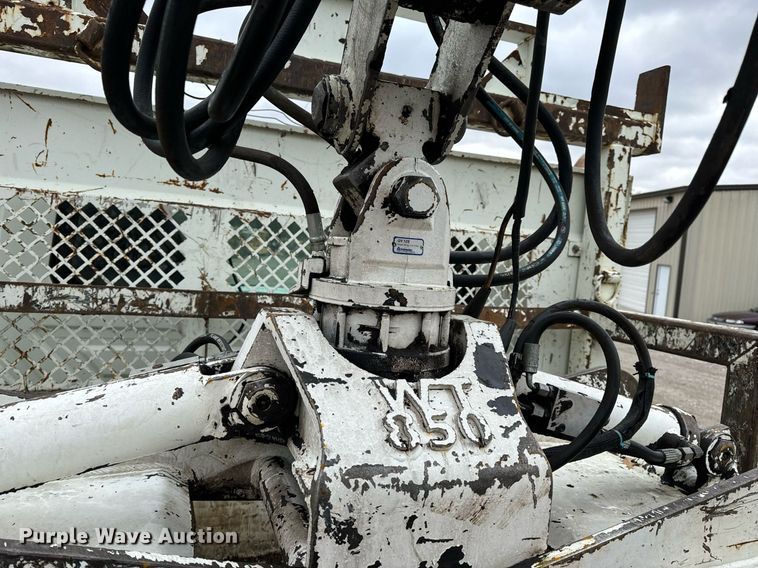 image for item NM9166 2008 International WorkStar 7600  crane truck