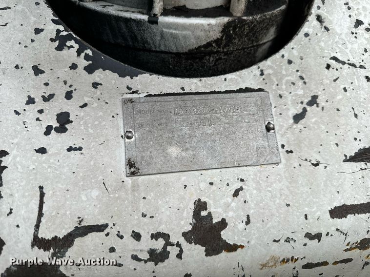 image for item NM9166 2008 International WorkStar 7600  crane truck