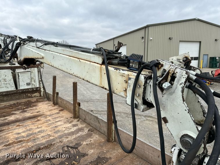 image for item NM9166 2008 International WorkStar 7600  crane truck