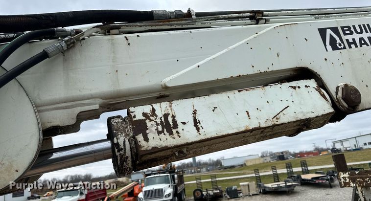 image for item NM9166 2008 International WorkStar 7600  crane truck