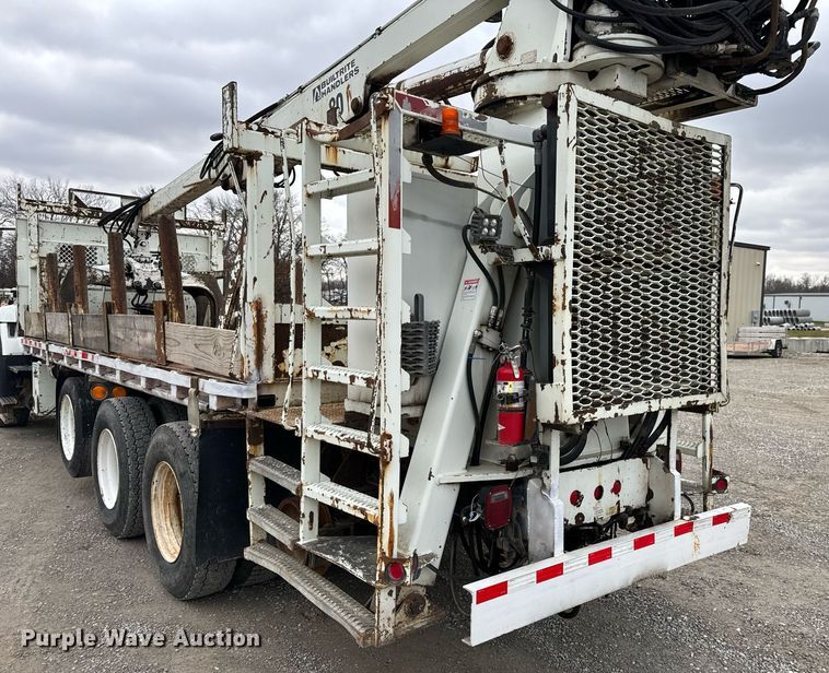 image for item NM9166 2008 International WorkStar 7600  crane truck