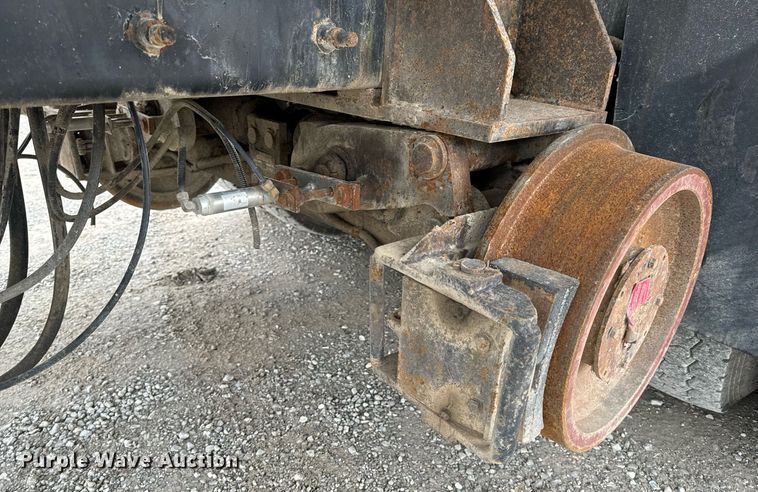 image for item NM9166 2008 International WorkStar 7600  crane truck