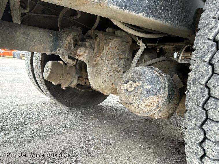 image for item NM9166 2008 International WorkStar 7600  crane truck