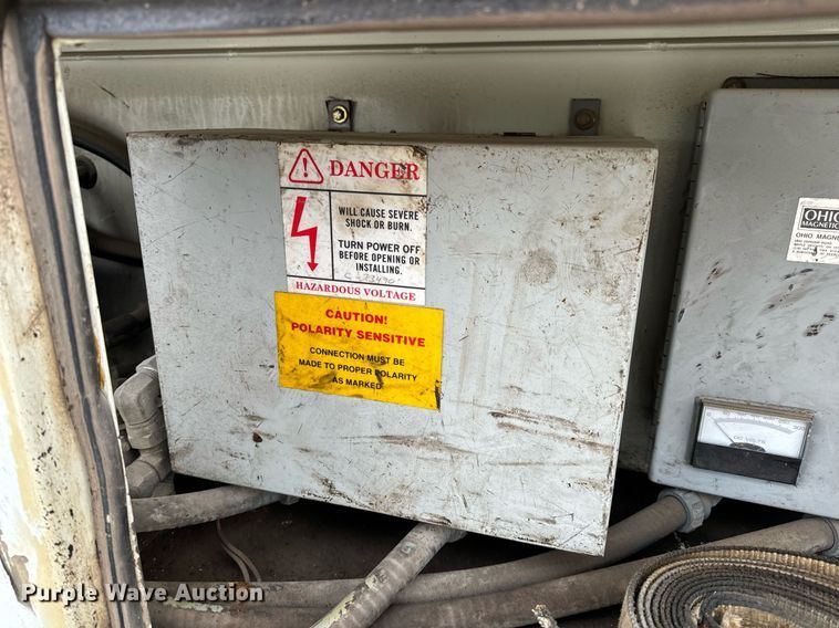 image for item NM9166 2008 International WorkStar 7600  crane truck