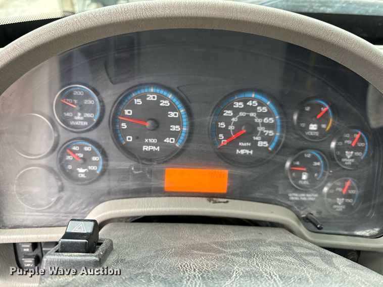 image for item NM9166 2008 International WorkStar 7600  crane truck