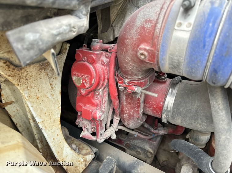 image for item NM9166 2008 International WorkStar 7600  crane truck