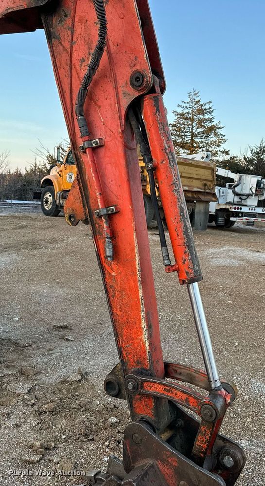 image for item NM9169 2006 Kubota KX161-3SS  mini excavator