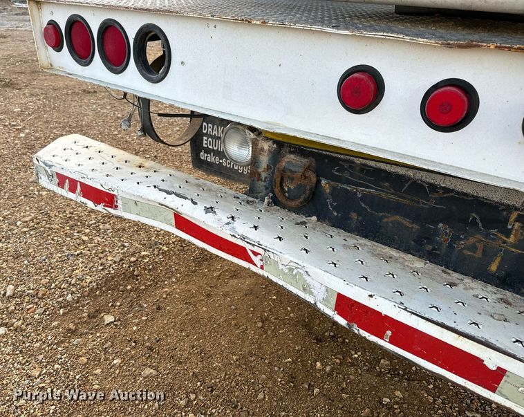 image for item NM9170 2003 Ford F550 Super Duty XL  bucket truck