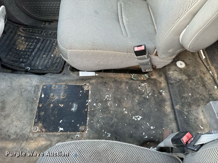 image for item NM9170 2003 Ford F550 Super Duty XL  bucket truck