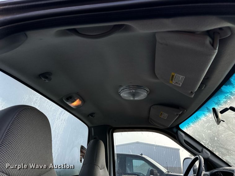 image for item NM9170 2003 Ford F550 Super Duty XL  bucket truck