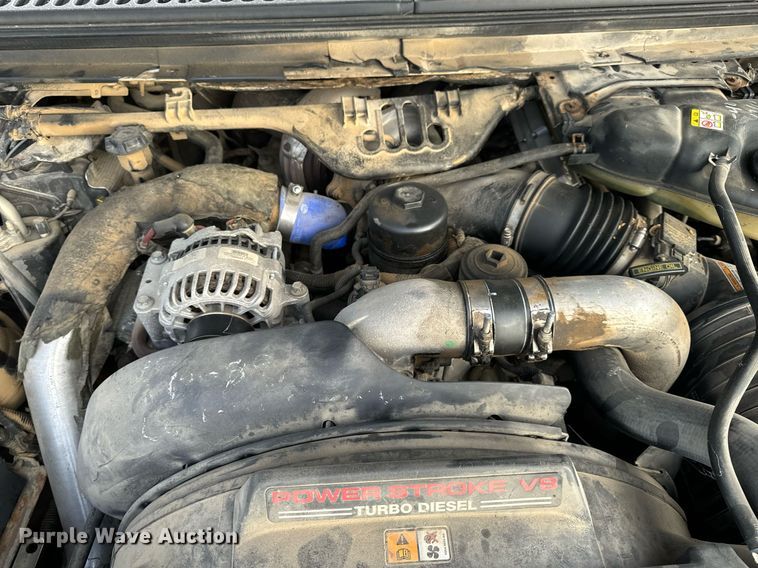 image for item NM9170 2003 Ford F550 Super Duty XL  bucket truck