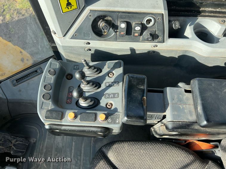 image for item NN9314 2013 Caterpillar 966K  wheel loader