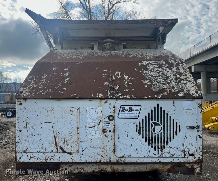 image for item NN9315 Metso Lokotrack ST171  screening plant