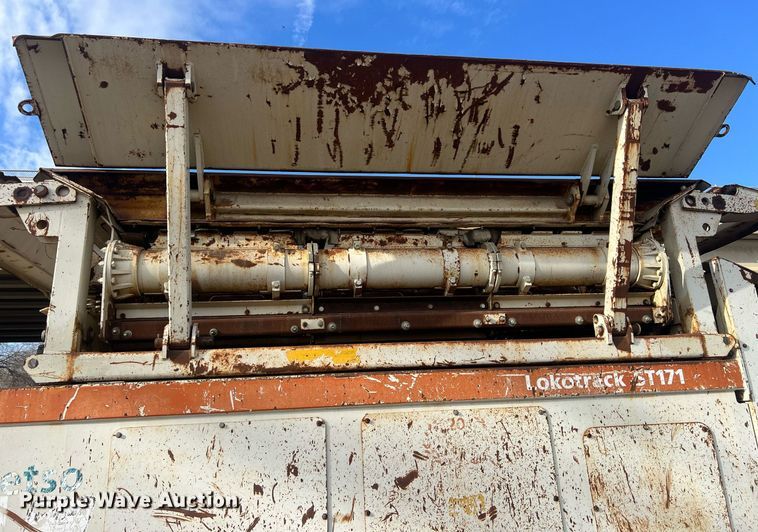 image for item NN9315 Metso Lokotrack ST171  screening plant