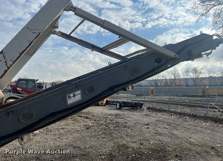 image for item NN9315 Metso Lokotrack ST171  screening plant