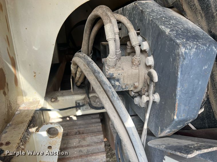 image for item NN9315 Metso Lokotrack ST171  screening plant