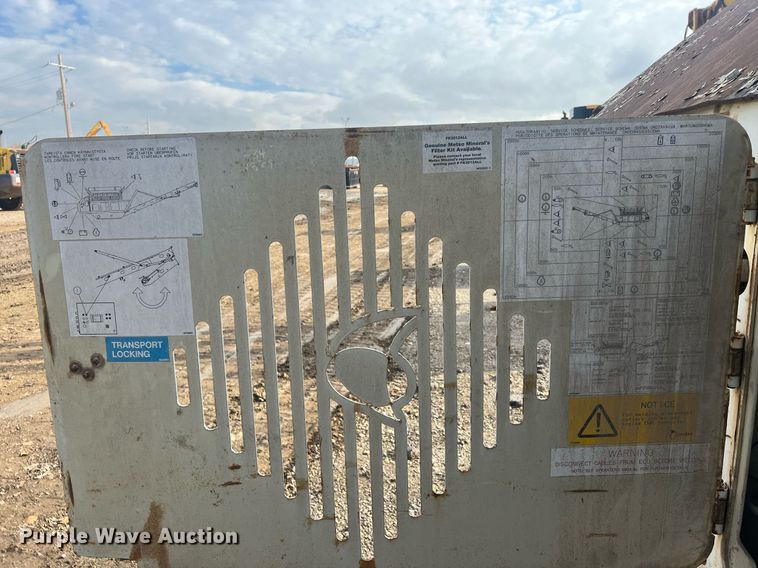 image for item NN9315 Metso Lokotrack ST171  screening plant