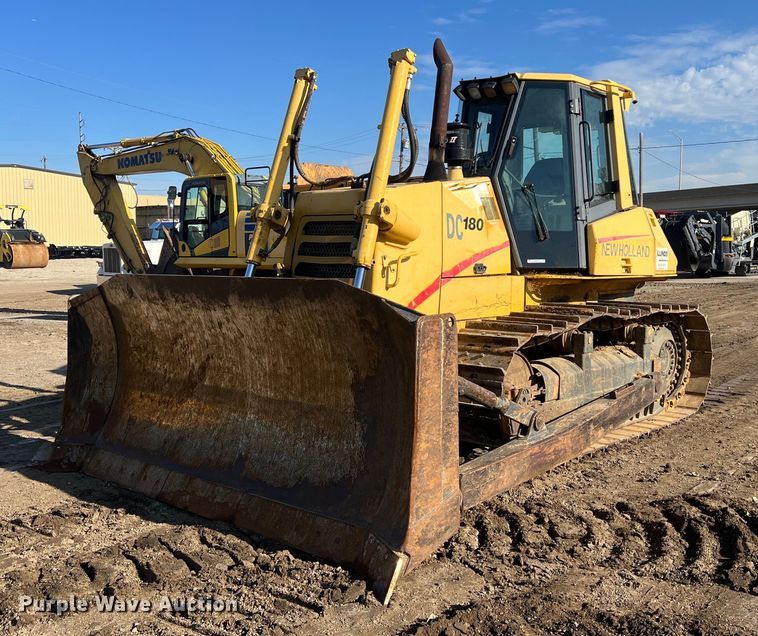 image for item NN9316 New Holland DC180  dozer