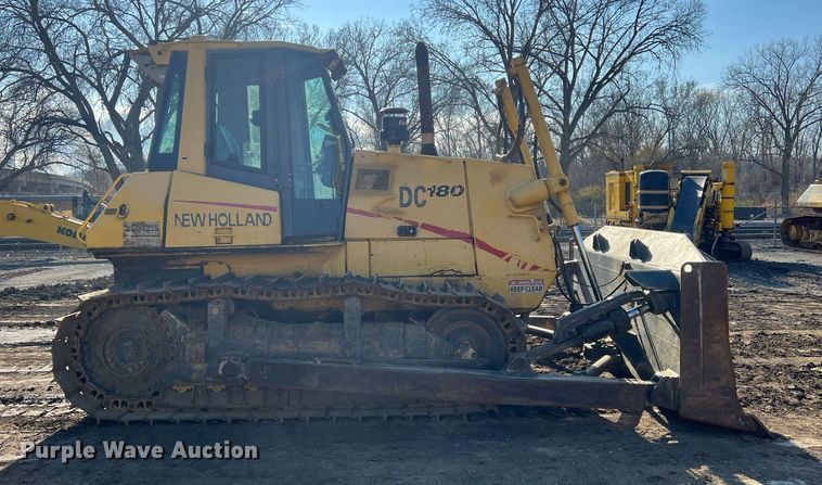 image for item NN9316 New Holland DC180  dozer