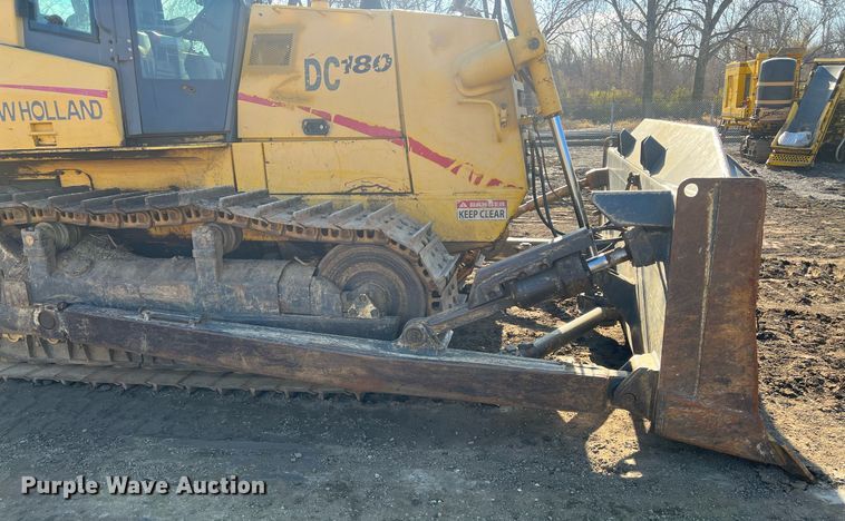 image for item NN9316 New Holland DC180  dozer