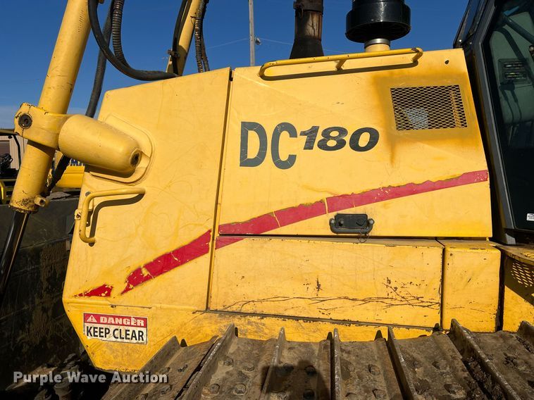 image for item NN9316 New Holland DC180  dozer