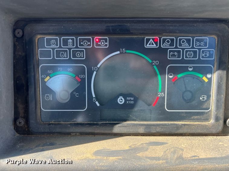 image for item NN9316 New Holland DC180  dozer