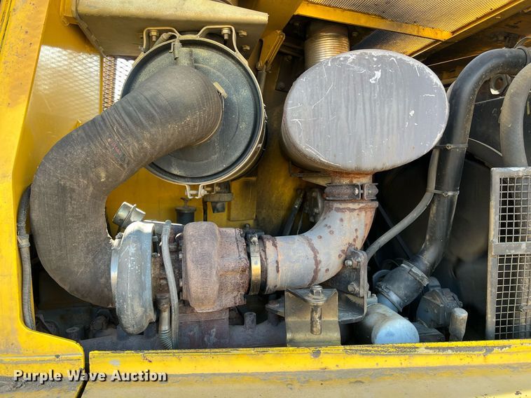 image for item NN9316 New Holland DC180  dozer