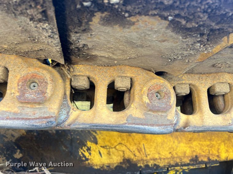 image for item NN9316 New Holland DC180  dozer