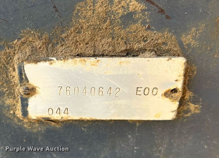 image for item NN9316 New Holland DC180  dozer