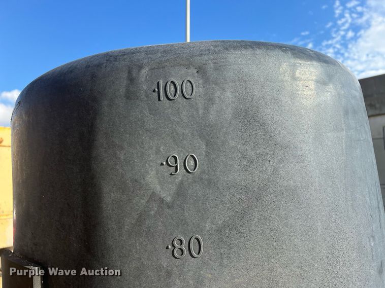 image for item NN9317 1996 Gomaco GT3600  slip form paver