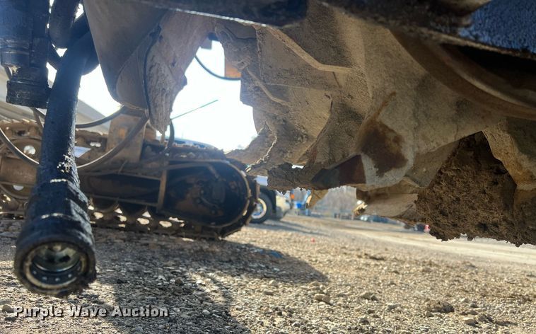 image for item NN9317 1996 Gomaco GT3600  slip form paver