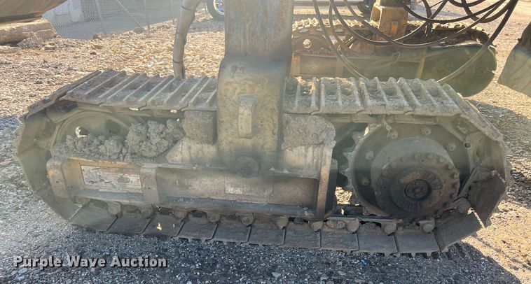 image for item NN9317 1996 Gomaco GT3600  slip form paver