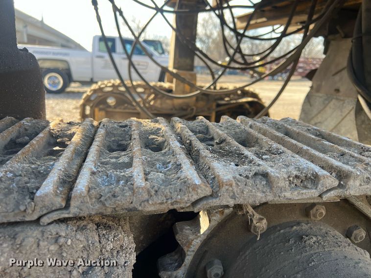 image for item NN9317 1996 Gomaco GT3600  slip form paver