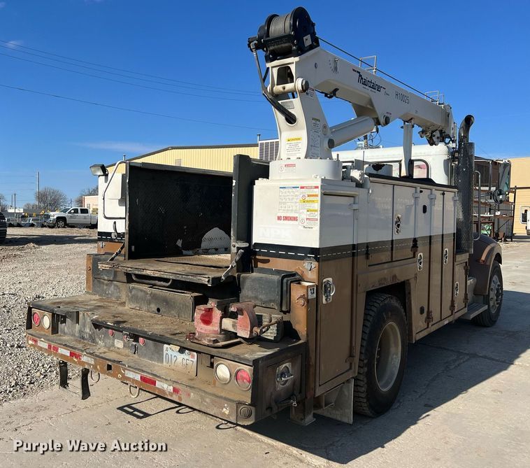 image for item NN9318 2014 Peterbilt 337  utility / service truck