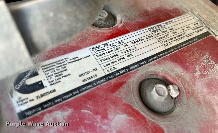 image for item NN9318 2014 Peterbilt 337  utility / service truck