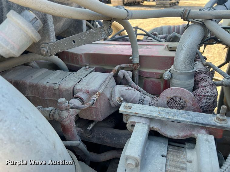 image for item NN9318 2014 Peterbilt 337  utility / service truck