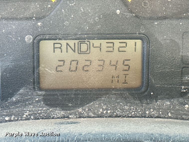 image for item NO9377 2007 International 7400  dump truck