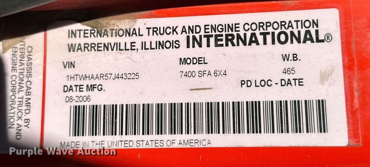 image for item NO9377 2007 International 7400  dump truck