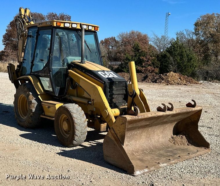 image for item NO9379 2004 Caterpillar 420D  backhoe