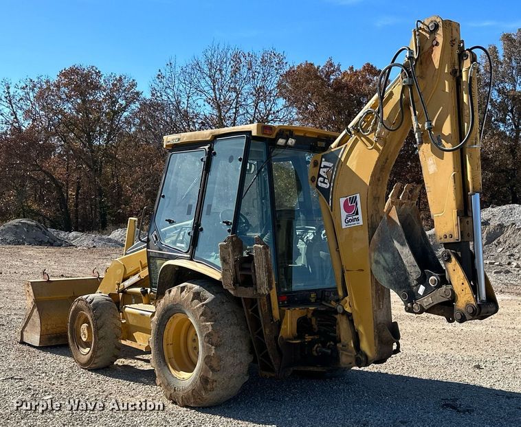 image for item NO9379 2004 Caterpillar 420D  backhoe
